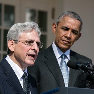 Merrick_Garland_speaks_at_his_Supreme_Court_nomination_with_President_Obama