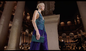 An image of a model in Armani’s Spring/Summer 2026 fashion show